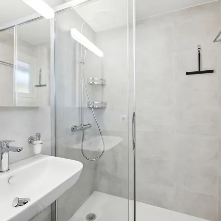 Apartment Nr-05 Haus Sursilvana By Interhome Lenzerheide